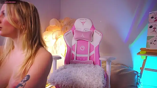 AnnLevine online show from February 5, 1:27 pm