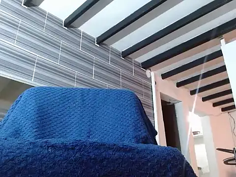 Snapshot of luna_grans_777 chatting on March 7, 8:44 pm luna grans 777 online show from March 7, 8:44 pm