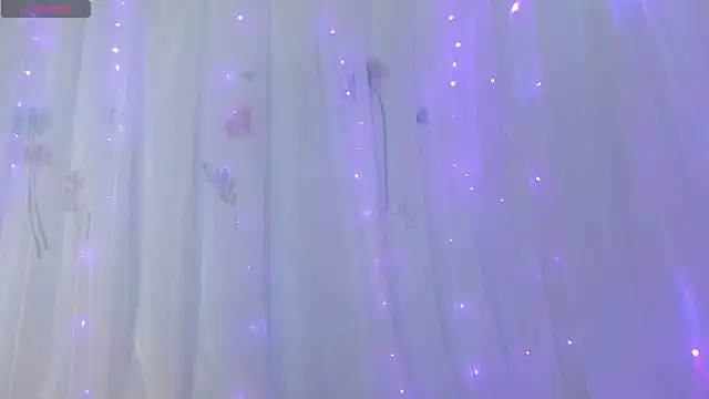 Snapshot of elizabeth_7even01 chatting on October 6, 11:13 pm elizabeth 7even01 online show from October 6, 11:13 pm