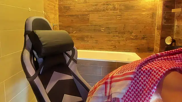 Amir Abdull online show from December 13, 3:05 am