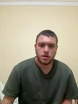 Snapshot of Franso13 chatting on December 16, 6:46 pm Franso13 online show from December 16, 6:46 pm