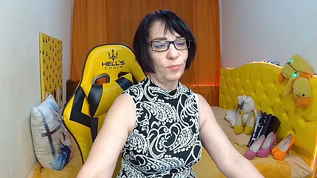 SandraHormas online show from January 29, 2:00 pm