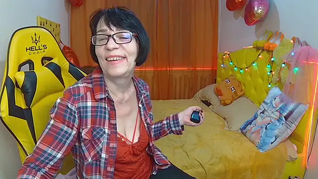 SandraHormas online show from March 11, 5:02 pm