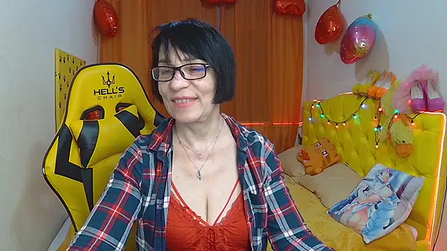 SandraHormas online show from March 21, 5:02 pm