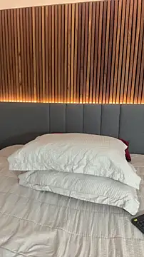 EmiilyAdams  online show from February 25, 10:08 pm