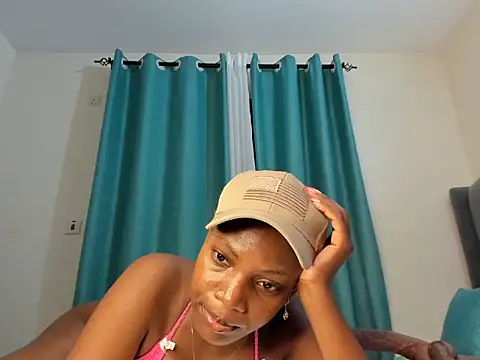 dolly booty online show from October 9, 7:45 pm