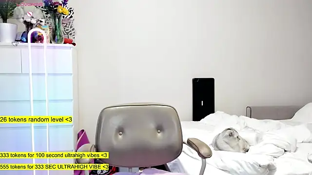 aya katana online show from March 2, 4:39 am