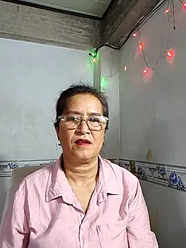 phnz online show from April 26, 6:11 am