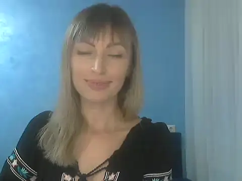 EffectMaya online show from October 4, 3:43 pm