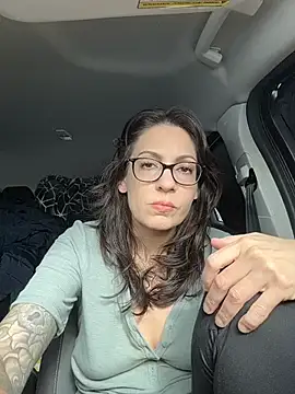 BeautifulMesss online show from February 24, 5:44 pm