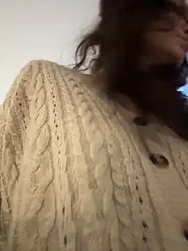 BeautifulMesss online show from April 30, 2:01 pm