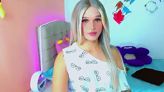 TaylorMon online show from October 14, 1:50 am