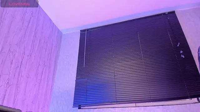 LaiilyBell12 online show from February 12, 1:06 pm