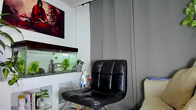 Johnnygrayson1 online show from February 9, 10:54 pm