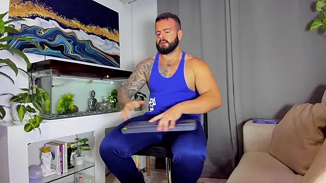 Johnnygrayson1 online show from February 12, 10:59 pm