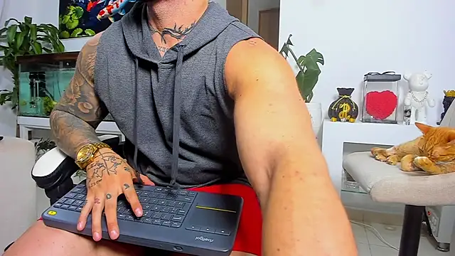 Johnnygrayson1 online show from October 5, 12:20 am