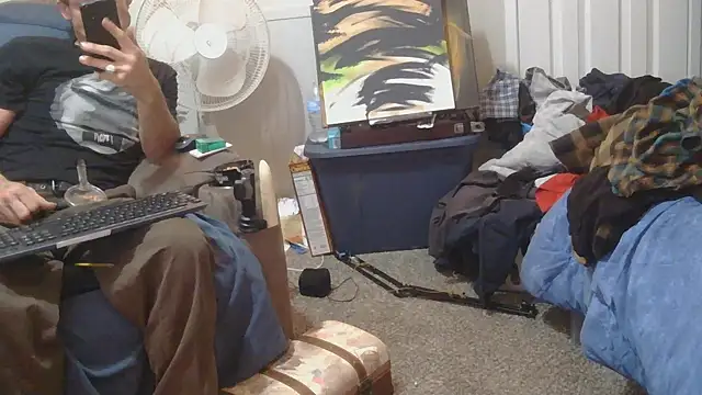 Snapshot of TheOneYouLove69 chatting on February 17, 9:03 am TheOneYouLove69 online show from February 17, 9:03 am