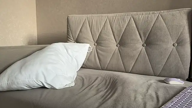 weshycouple online show from April 30, 3:02 am