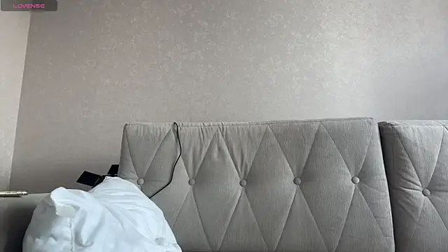 weshycouple online show from June 27, 3:00 am
