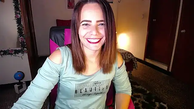 danielle rose 1 online show from September 30, 4:34 pm