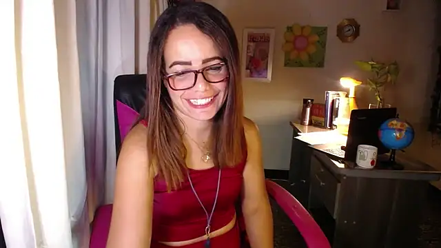 danielle rose 1 online show from June 9, 2:06 pm