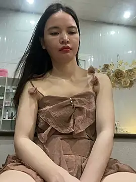 Snapshot of LiLi-Kirix99 chatting on June 28, 8:26 pm LiLi-Kirix99 online show from June 28, 8:26 pm