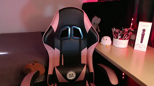 Theprojectsaraa online show from February 4, 2:12 pm