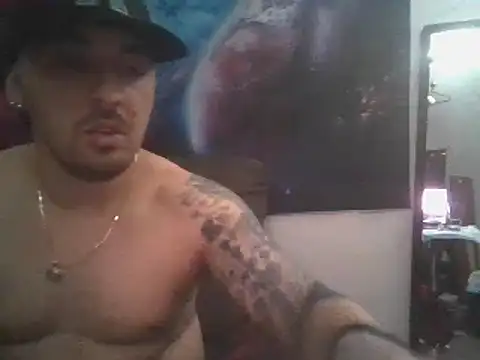 Snapshot of Antoniothedon chatting on February 10, 1:55 pm Antoniothedon online show from February 10, 1:55 pm