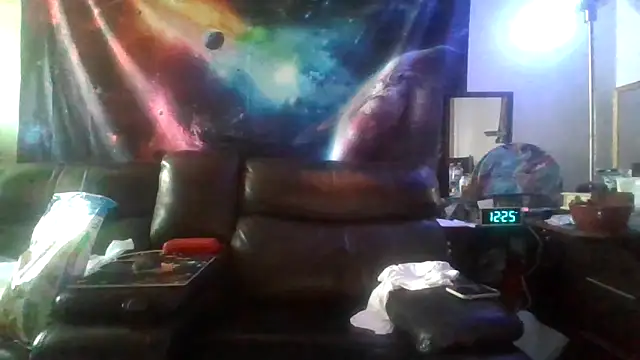 Antoniothedon online show from April 21, 7:28 pm
