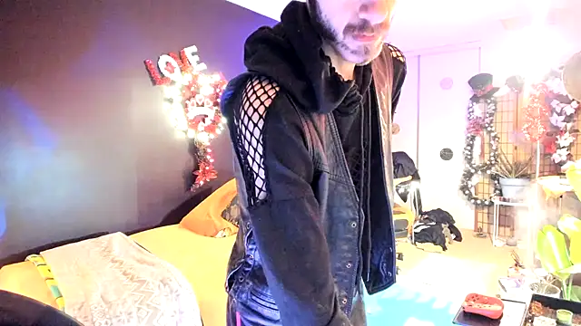 leatherz69 online show from February 24, 6:16 am
