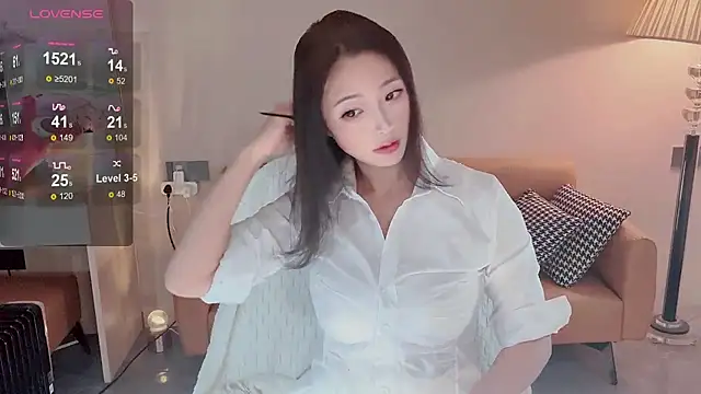 Snapshot of Yaikun0-0 chatting on December 25, 1:31 am Yaikun0-0 online show from December 25, 1:31 am