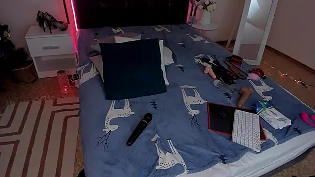 CassieEvans online show from January 9, 9:48 am