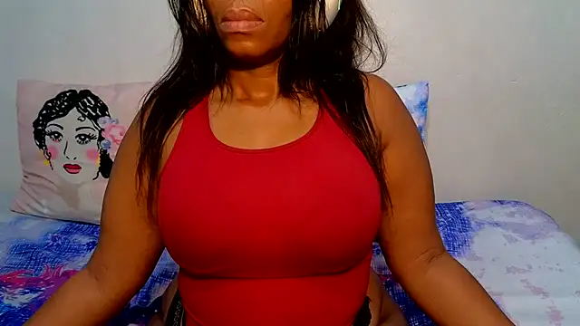 SexyFreaky  online show from February 24, 10:04 am