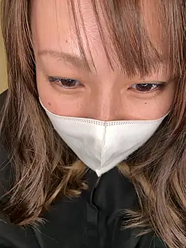 Snapshot of annna_annna_2024 chatting on October 10, 1:32 pm annna annna 2024 online show from October 10, 1:32 pm