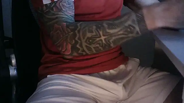 Snapshot of gabrielsaiyann chatting on January 9, 5:48 pm gabrielsaiyann online show from January 9, 5:48 pm