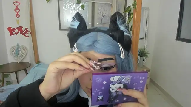 lussyevans24 online show from March 16, 9:49 am