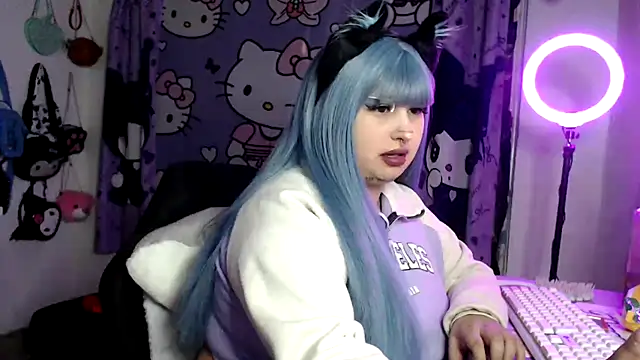 lussyevans24 online show from May 6, 3:57 am
