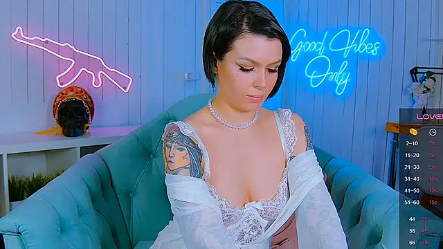 My toys pink online show from March 9, 12:42 pm