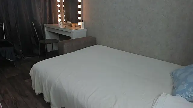 angelica marquise online show from January 10, 11:11 am