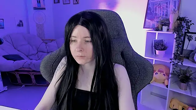 Snapshot of LexiWenford chatting on January 21, 2:54 am LexiWenford online show from January 21, 2:54 am