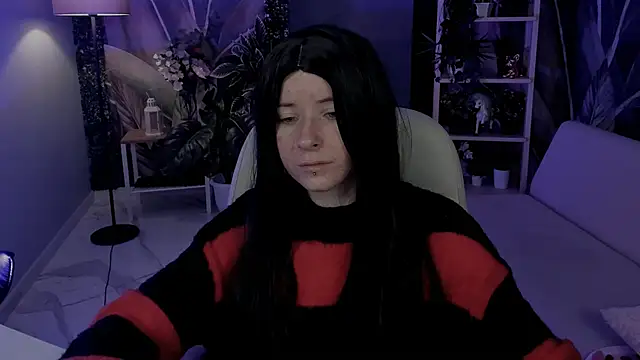 Snapshot of LexiWenford chatting on October 3, 3:25 am LexiWenford online show from October 3, 3:25 am