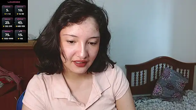 Snapshot of alexaa08 chatting on November 27, 2:08 pm alexaa08 online show from November 27, 2:08 pm