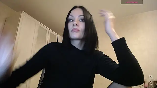 Devil Goddess online show from February 25, 3:21 pm