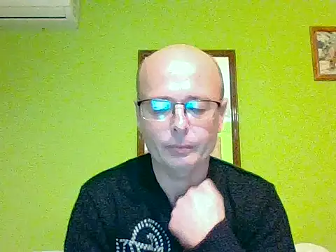 Snapshot of Tiger202441 chatting on October 26, 9:10 pm Tiger202441 online show from October 26, 9:10 pm