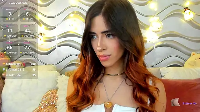 StormiRusso online show from December 7, 3:47 am