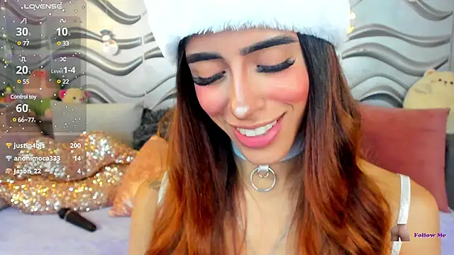 StormiRusso online show from December 15, 3:56 am