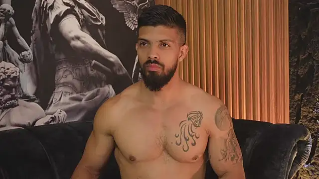 Snapshot of DannSaenz chatting on October 18, 3:02 pm DannSaenz online show from October 18, 3:02 pm