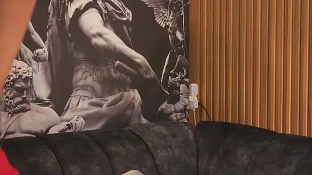 Snapshot of DannSaenz chatting on October 21, 11:22 am DannSaenz online show from October 21, 11:22 am