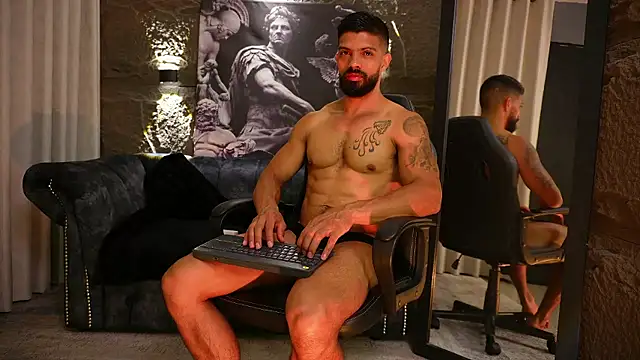 Snapshot of DannSaenz chatting on January 12, 1:38 pm DannSaenz online show from January 12, 1:38 pm