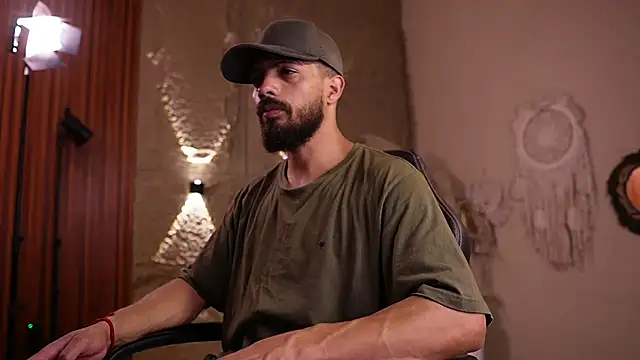 DannSaenz online show from June 22, 12:46 pm
